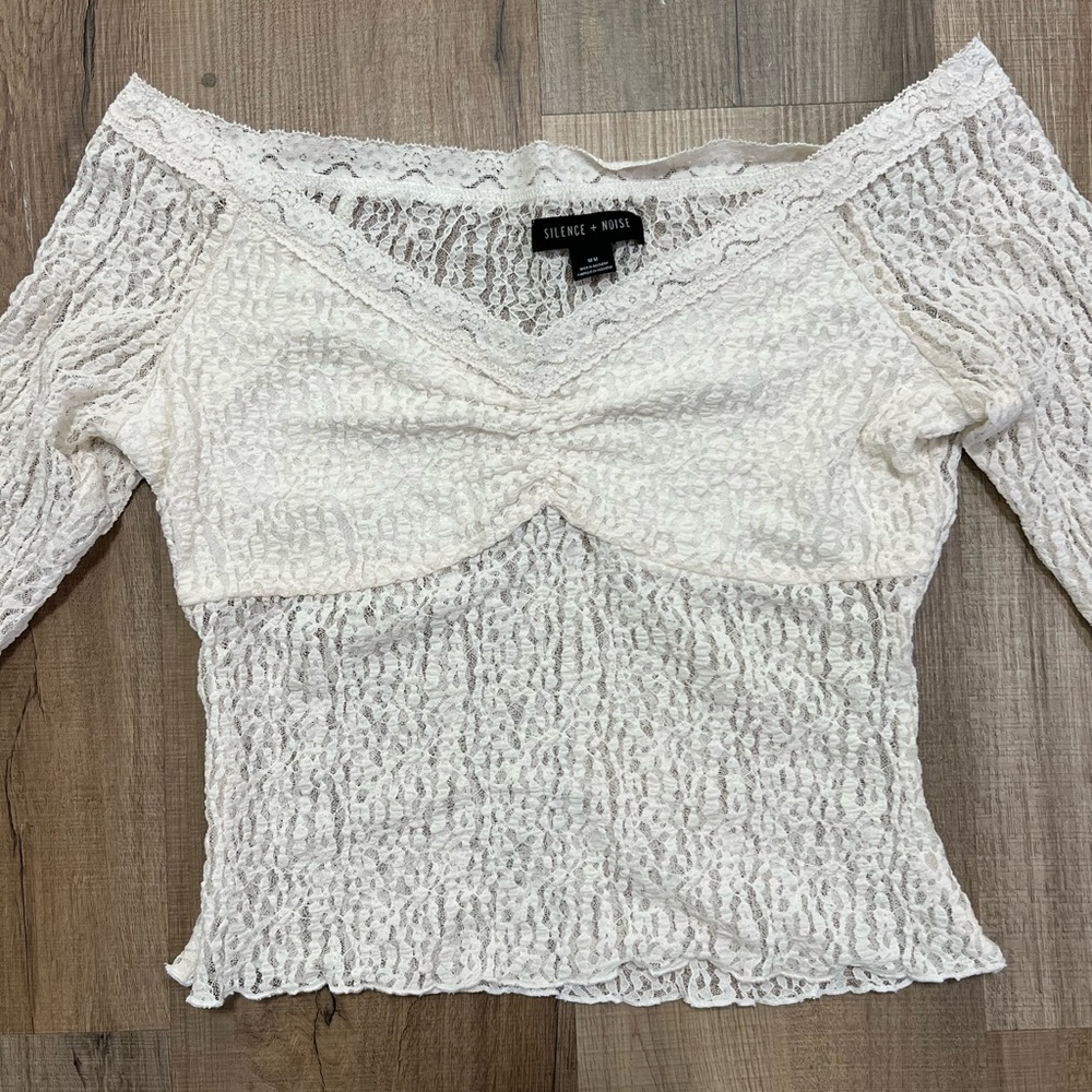 Urban Outfitters Cream Lace Longsleeve